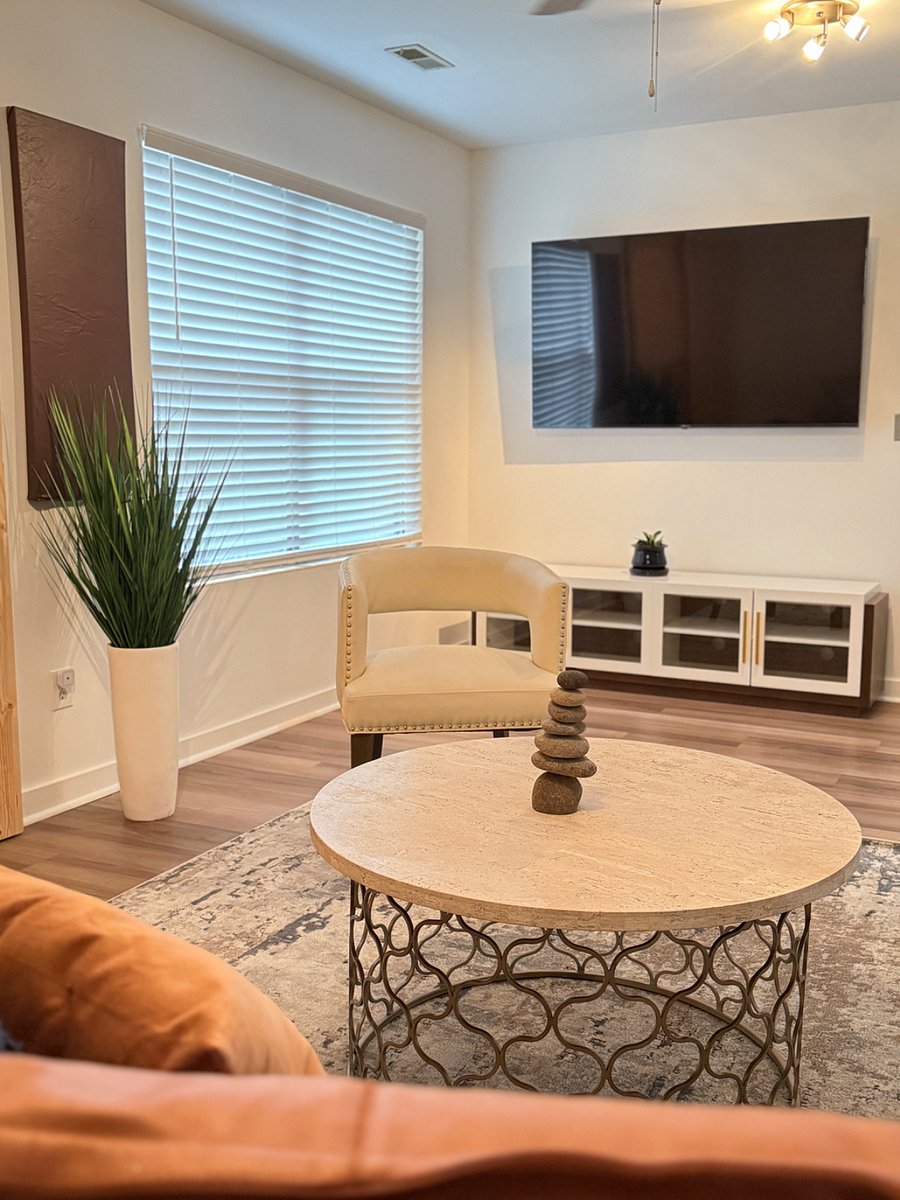 Furnished Finder property 302802_1 photo 32
