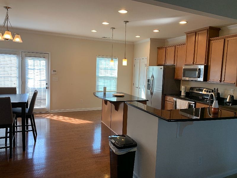Furnished Finder property 302837_1 photo 6