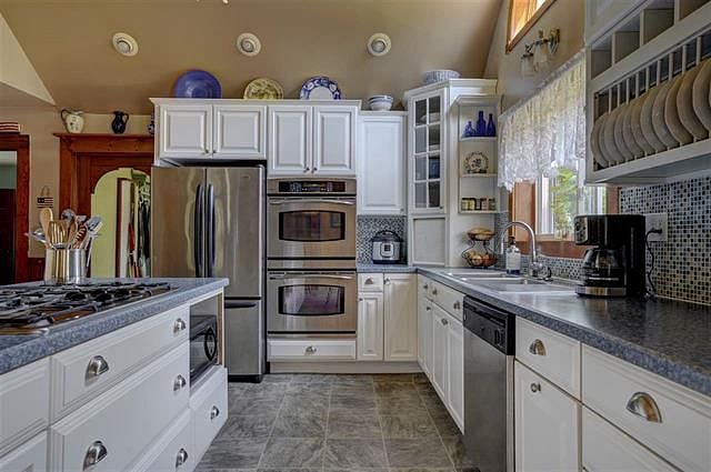 Furnished Finder property 302861_1 photo 4