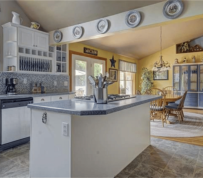 Furnished Finder property 302861_2 photo 9