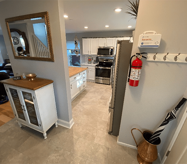 Furnished Finder property 302880_1 photo 3