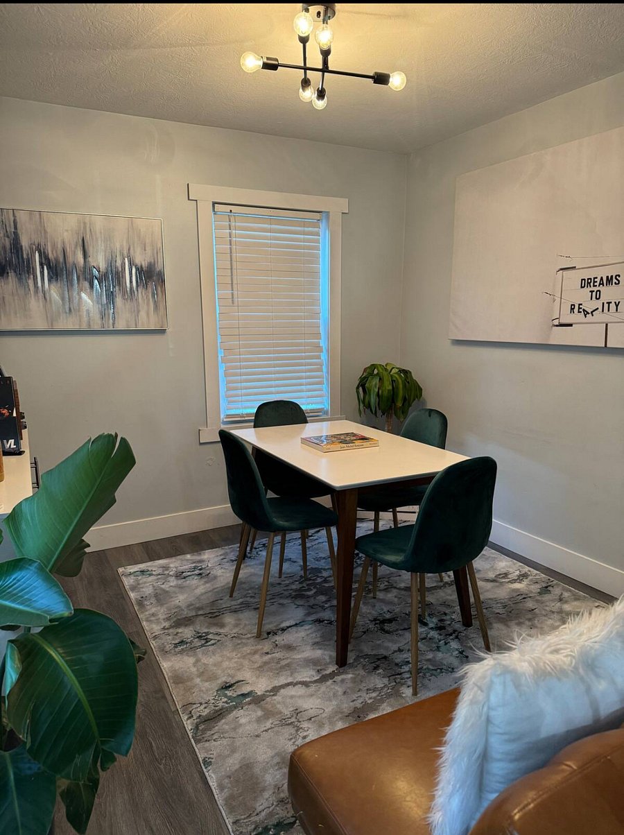 Furnished Finder property 302886_1 photo 3