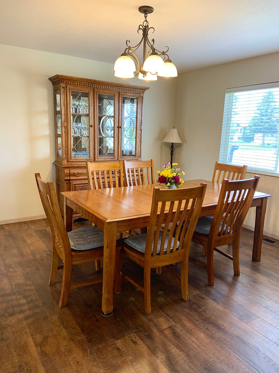 Dining room main level