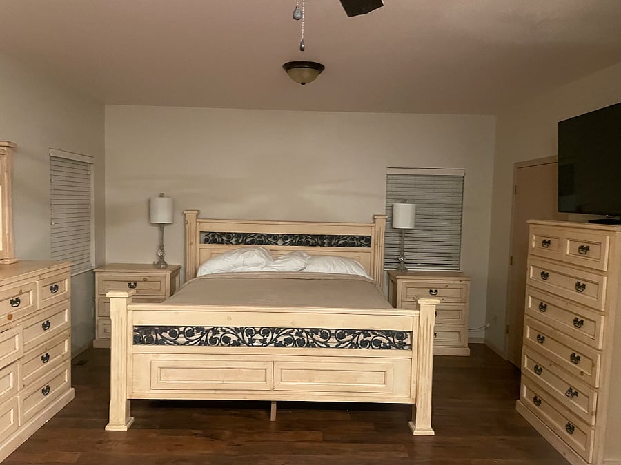King bed studio
