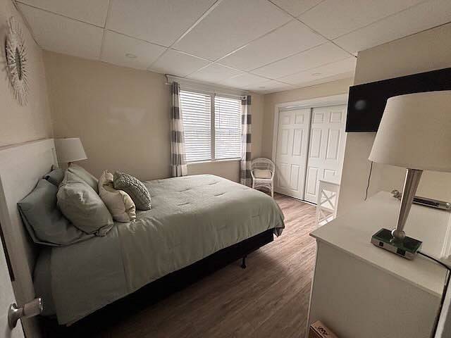 Primary Queen suite with full dresser and 2 sets of sheets