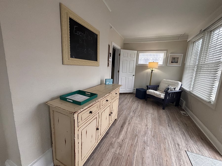 Furnished Finder property 302977_1 photo 3