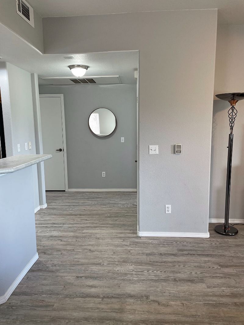Furnished Finder property 303018_1 photo 5