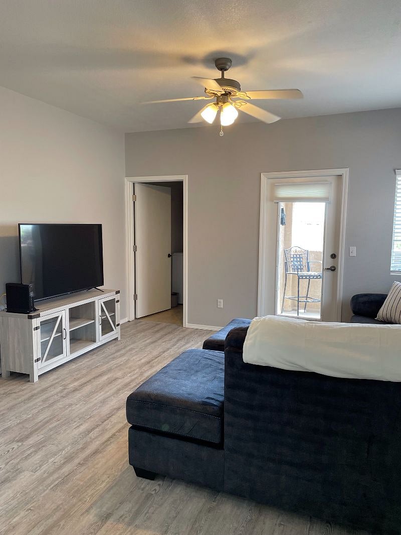 Furnished Finder property 303018_1 photo 12