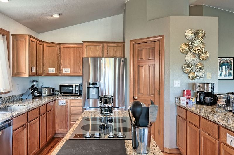 Furnished Finder property 303019_1 photo 7