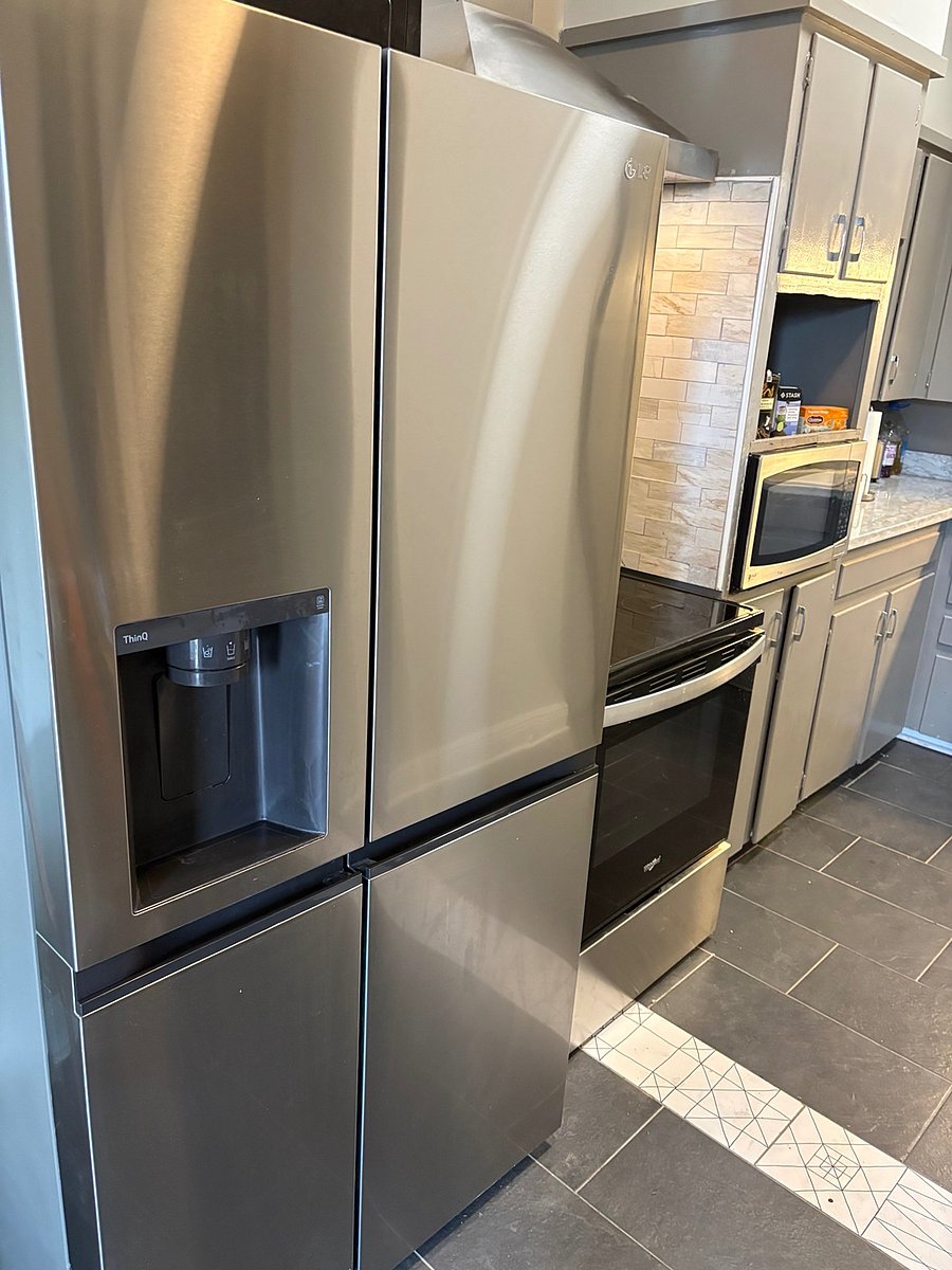 Brand new refrigerator featuring craft ice!