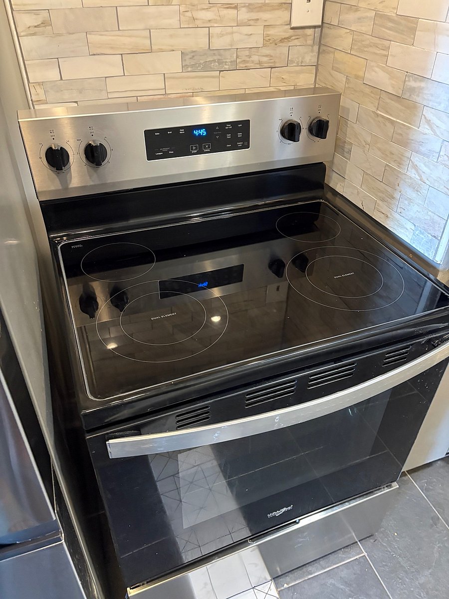 Brand new stove and oven are easy to clean!