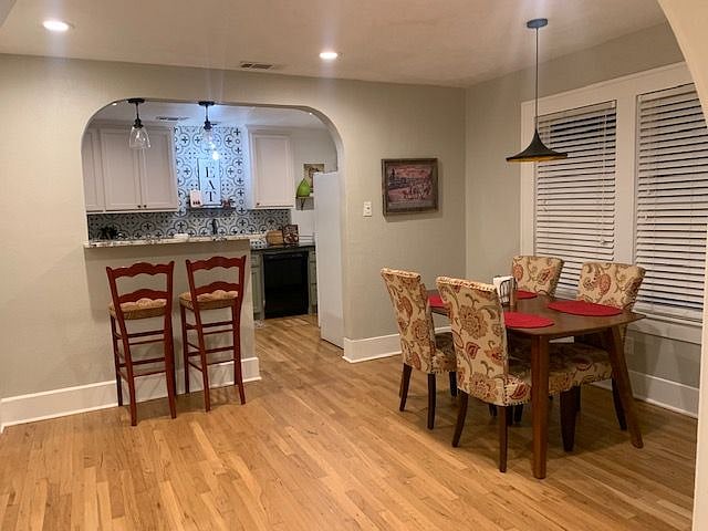 Furnished Finder property 303306_1 photo 10