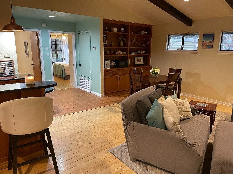 Furnished Finder property 303317_1 photo 11