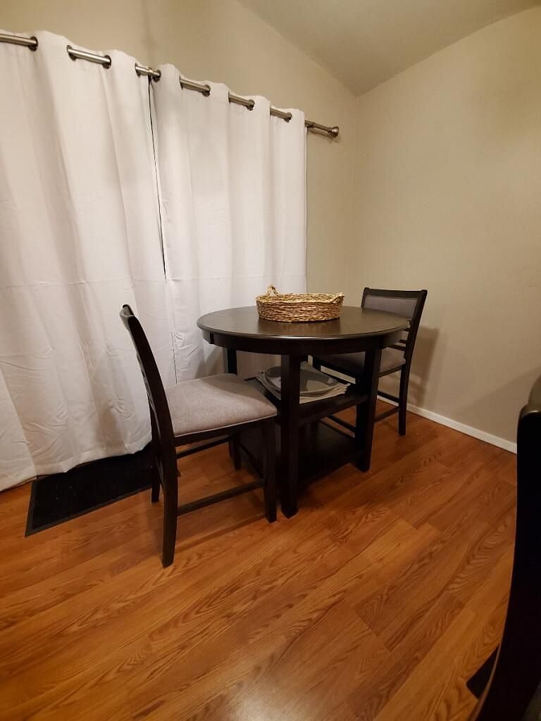 Furnished Finder property 303331_1 photo 12