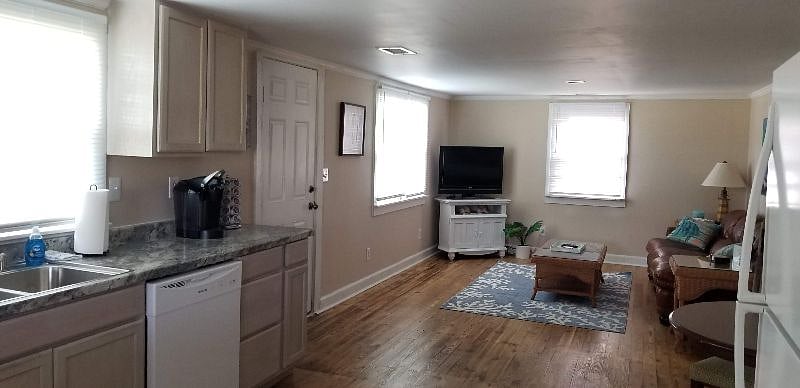 Furnished Finder property 303347_1 photo 5