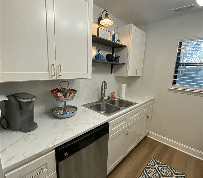 Furnished Finder property 303447_1 photo 3
