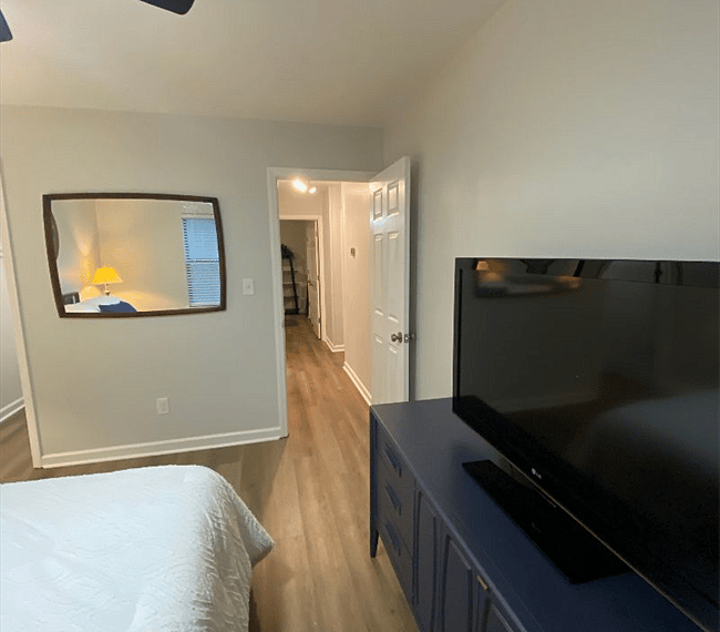 Furnished Finder property 303447_1 photo 21
