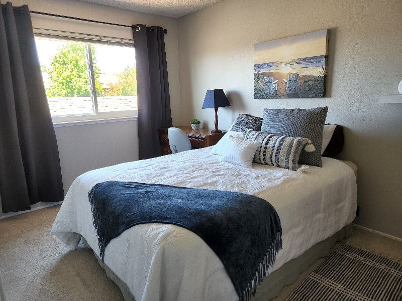 Furnished Finder property 303450_2 photo 1