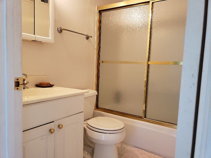 Furnished Finder property 303450_3 photo 8
