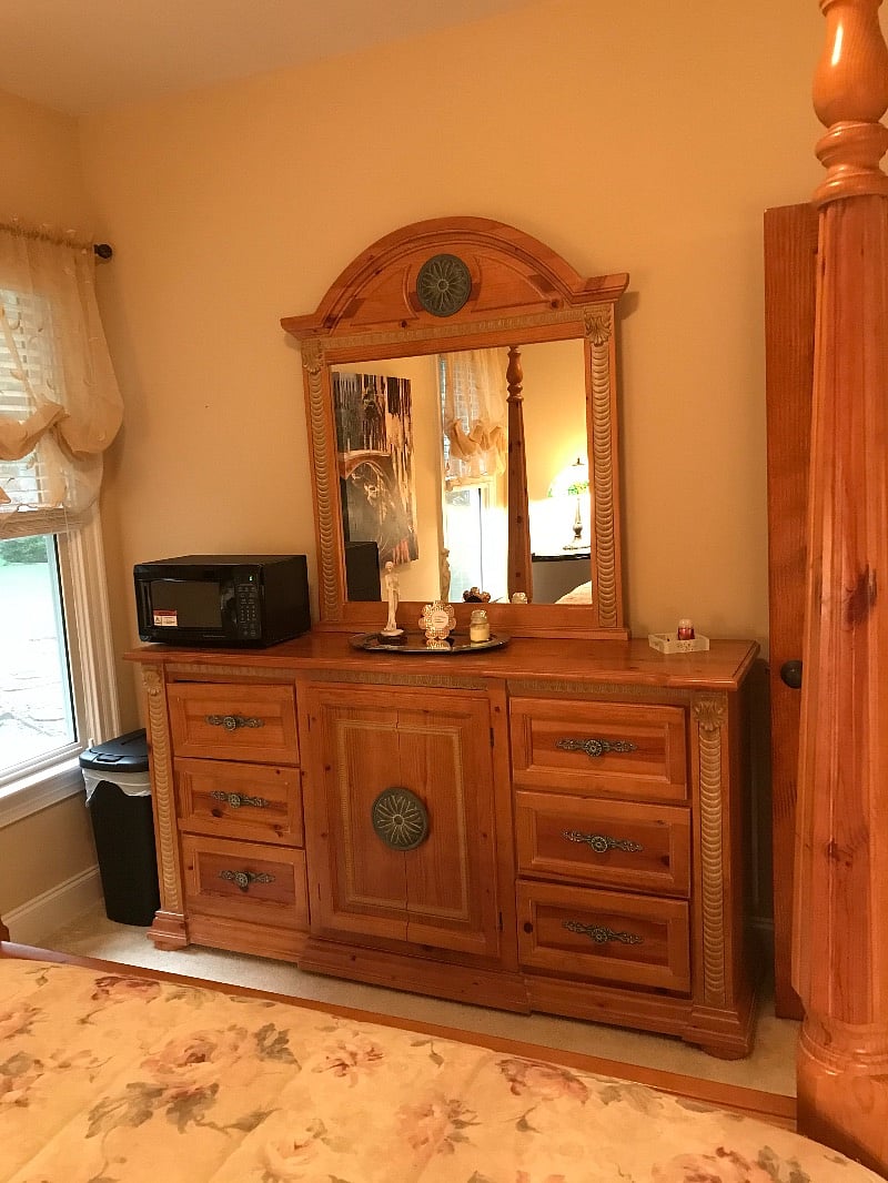 Dresser and mirror