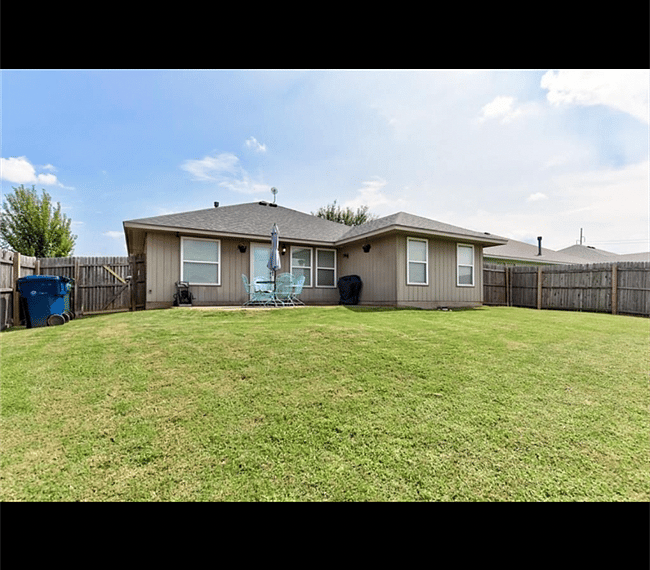 Furnished Finder property 303479_1 photo 7