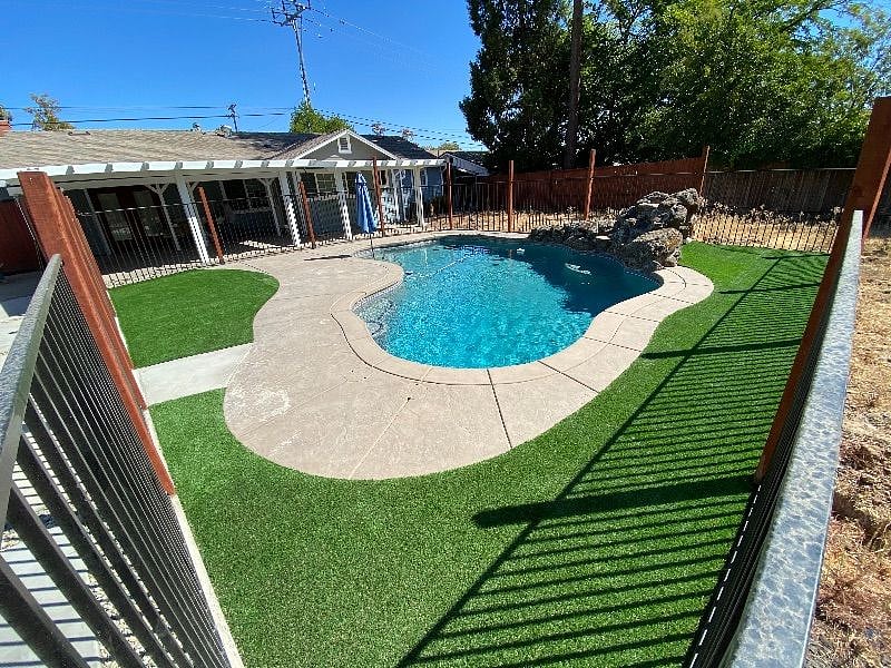 Furnished Finder property 303526_3 photo 21