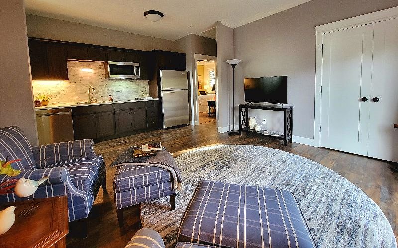 Furnished Finder property 303608_1 photo 7
