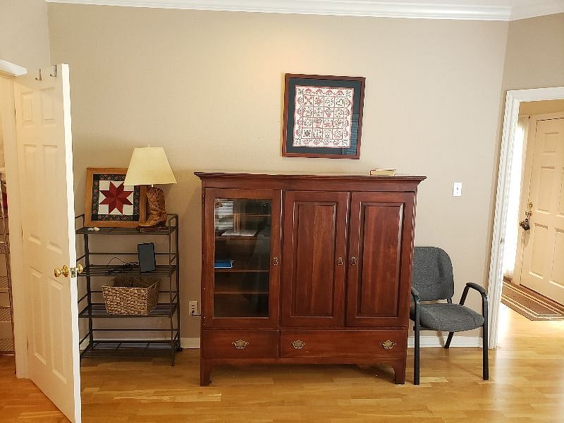 Furnished Finder property 303643_1 photo 5