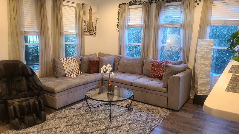 Furnished Finder property 303647_2 photo 3