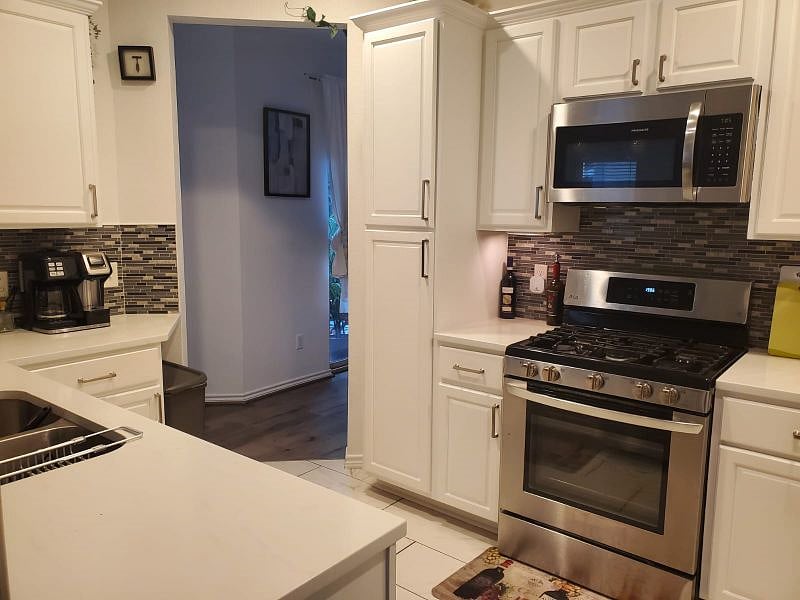 Furnished Finder property 303647_2 photo 7