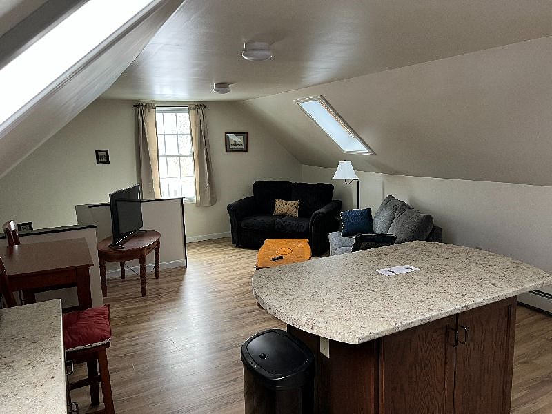 Furnished Finder property 303651_2 photo 3