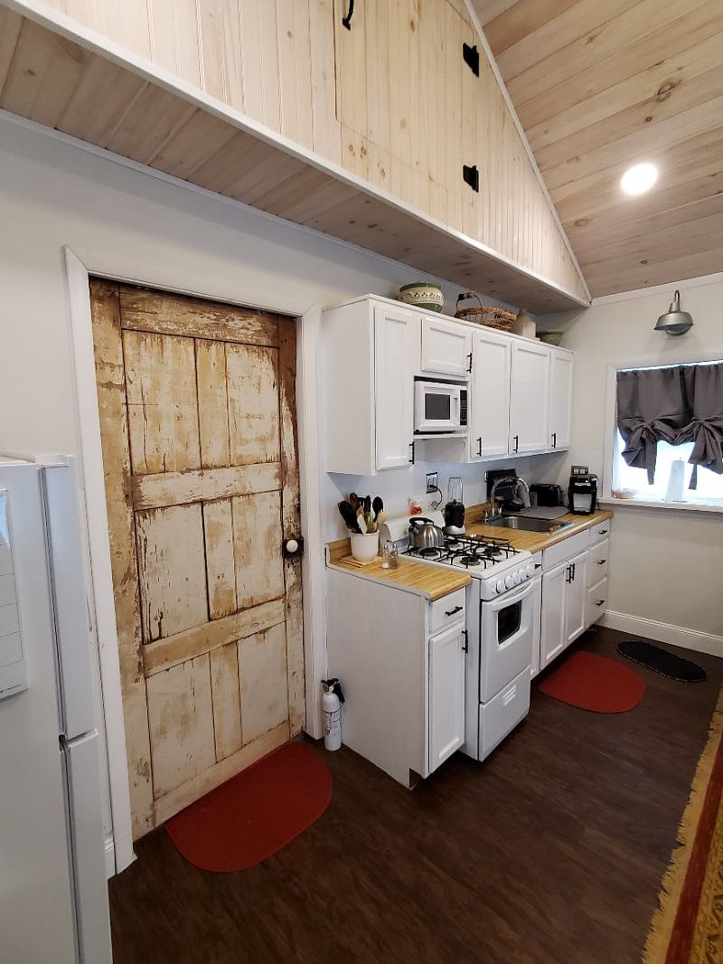 Furnished Finder property 303657_1 photo 3