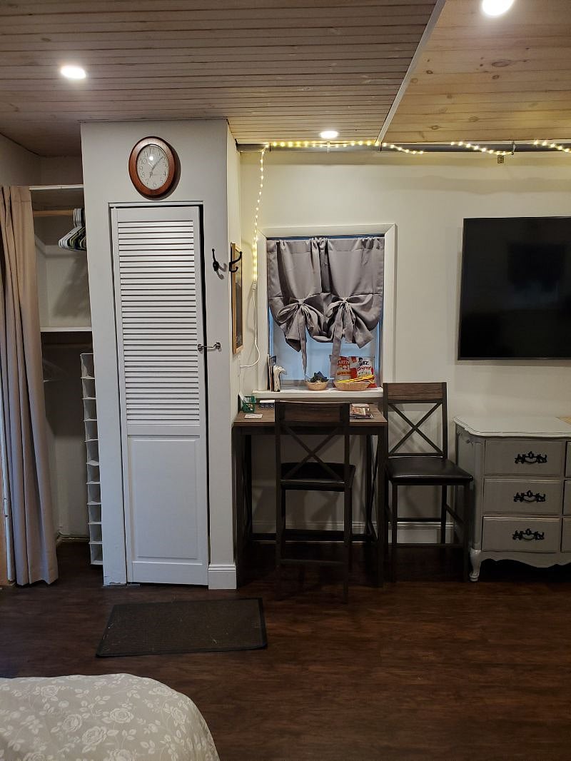 Furnished Finder property 303657_1 photo 10