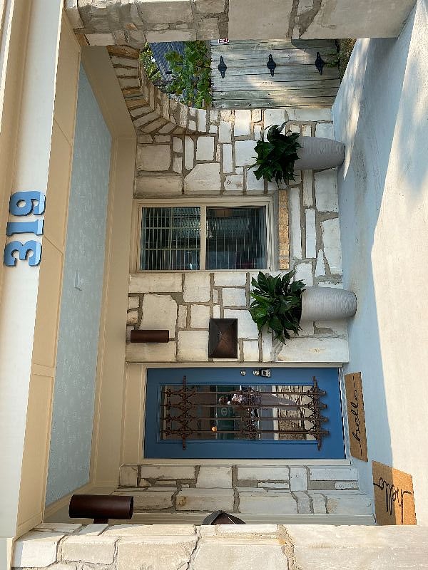 Furnished Finder property 303724_1 photo 3