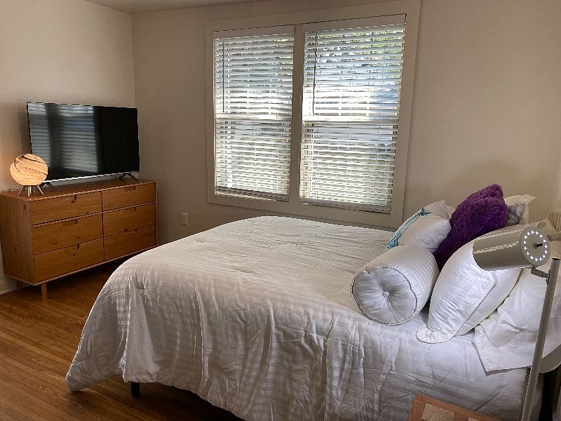 Furnished Finder property 303755_1 photo 3