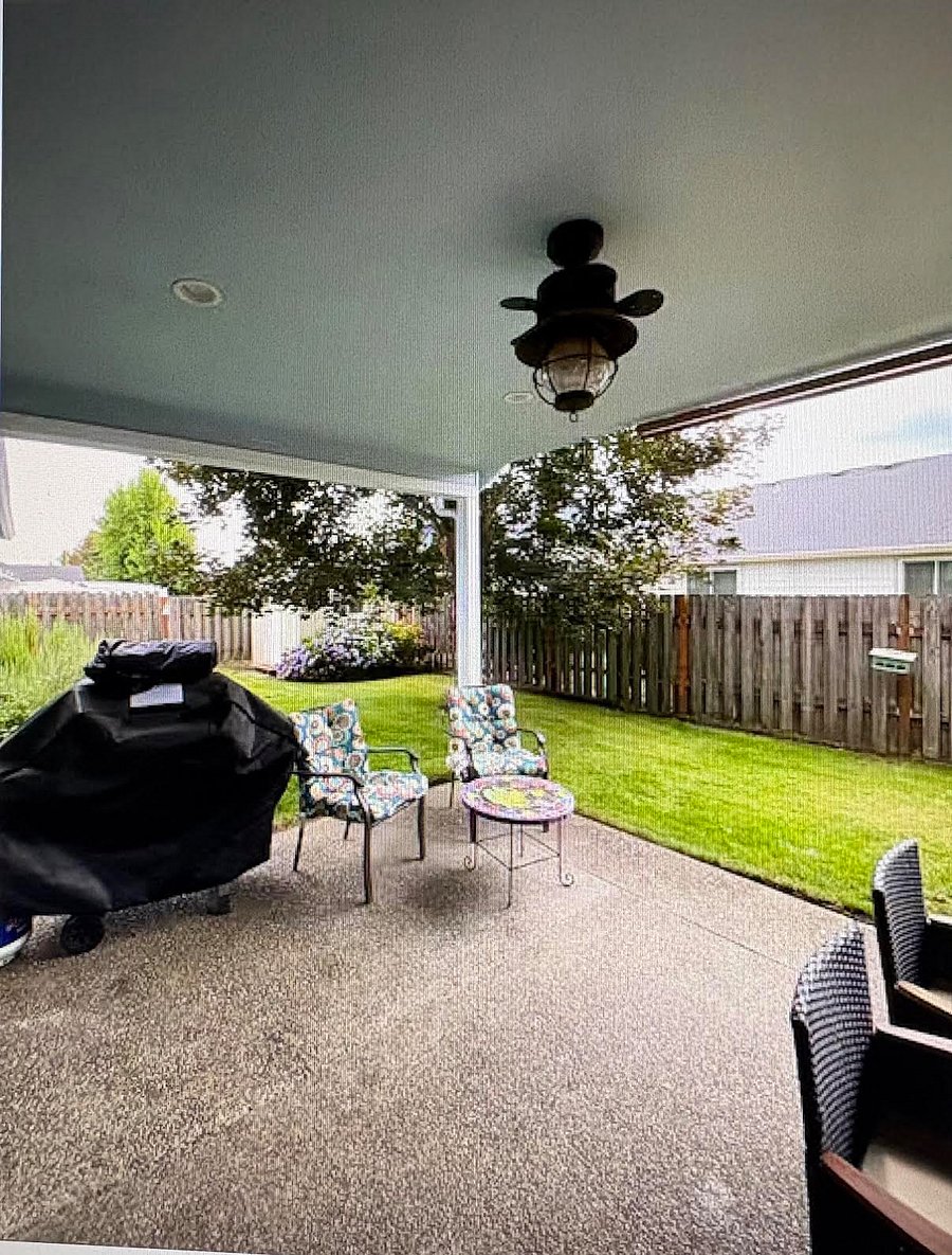 Spacious backyard