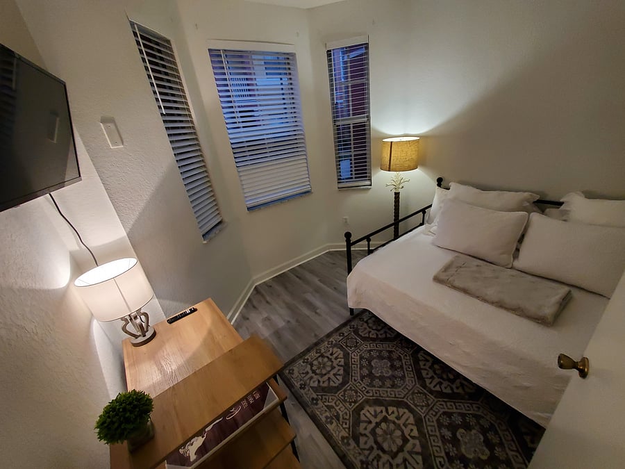 Furnished Finder property 303925_1 photo 21