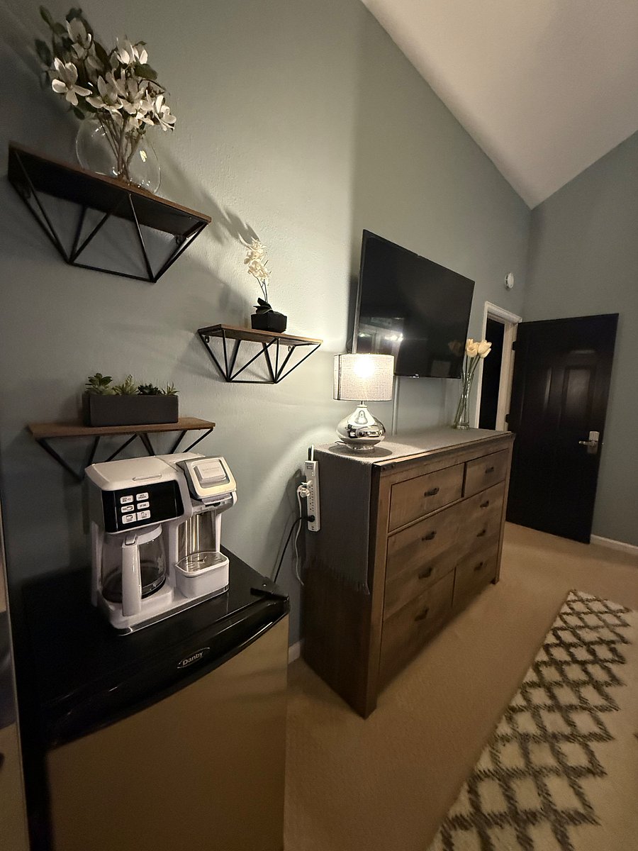 Furnished Finder property 303942_3 photo 20