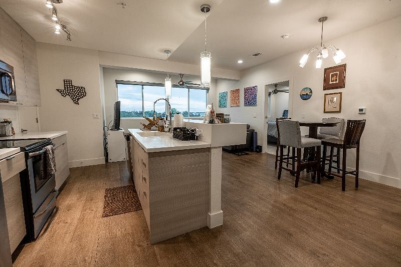 Furnished Finder property 303999_1 photo 1