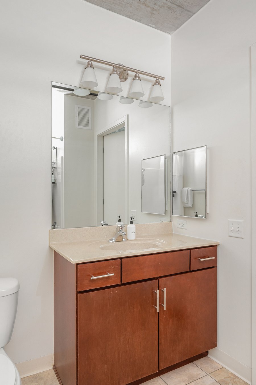 Furnished Finder property 304004_1 photo 13