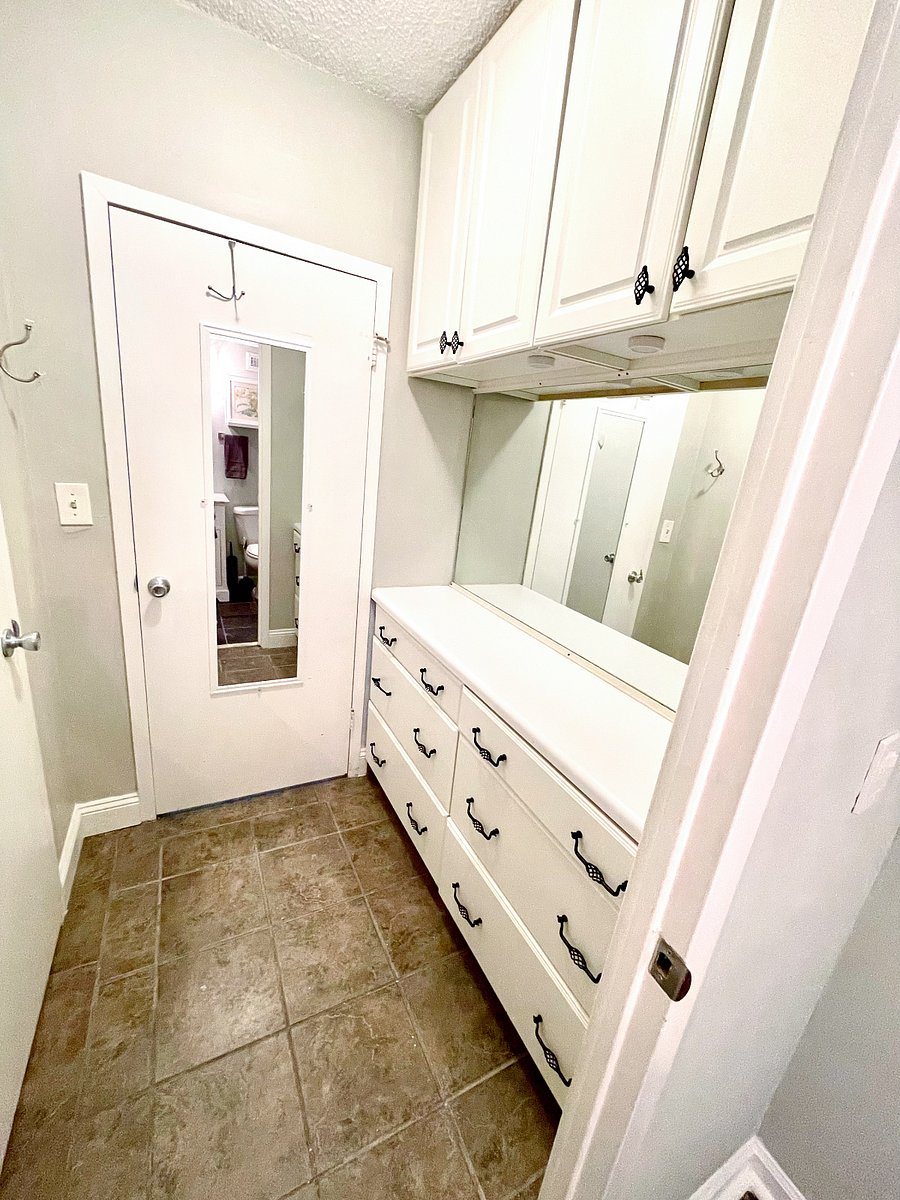 Furnished Finder property 304013_3 photo 11