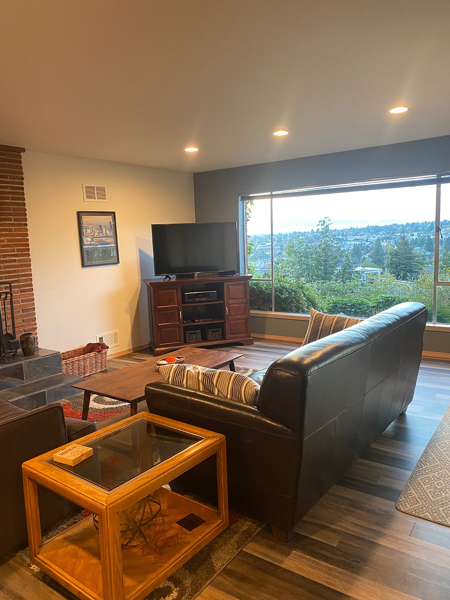 Furnished Finder property 304046_1 photo 4