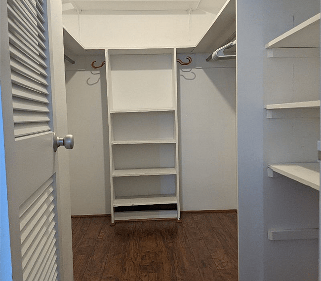 Furnished Finder property 304058_1 photo 8