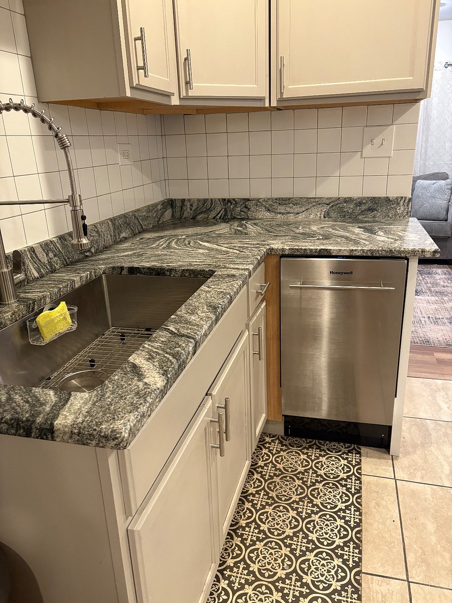 Furnished Finder property 304095_1 photo 8