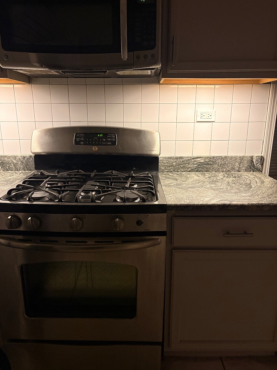 Furnished Finder property 304095_1 photo 17