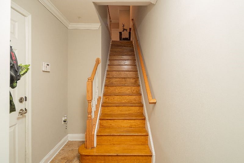 Furnished Finder property 304104_1 photo 17
