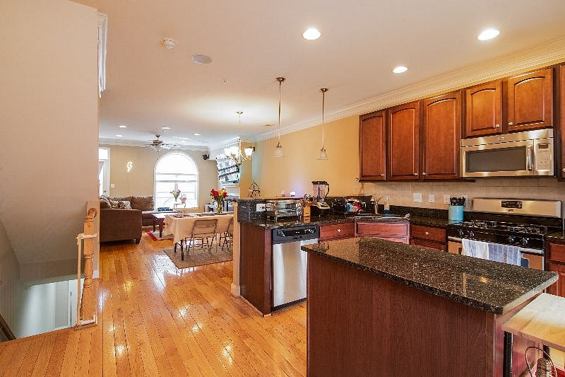 Furnished Finder property 304104_1 photo 21