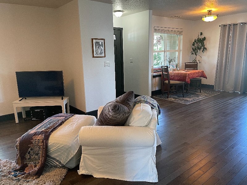 Furnished Finder property 304181_1 photo 3