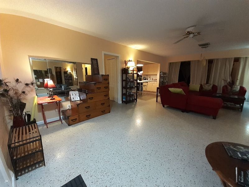 Furnished Finder property 304260_1 photo 1