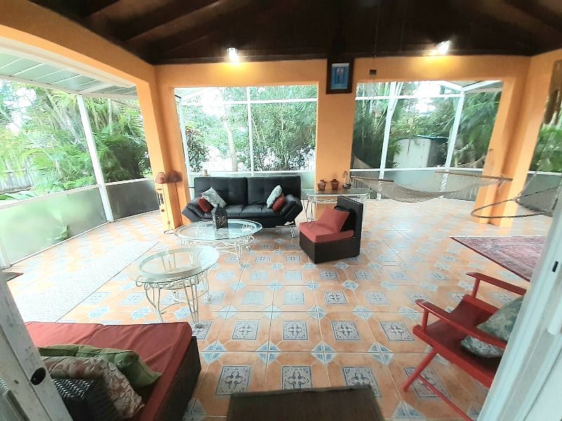 Furnished Finder property 304260_1 photo 11